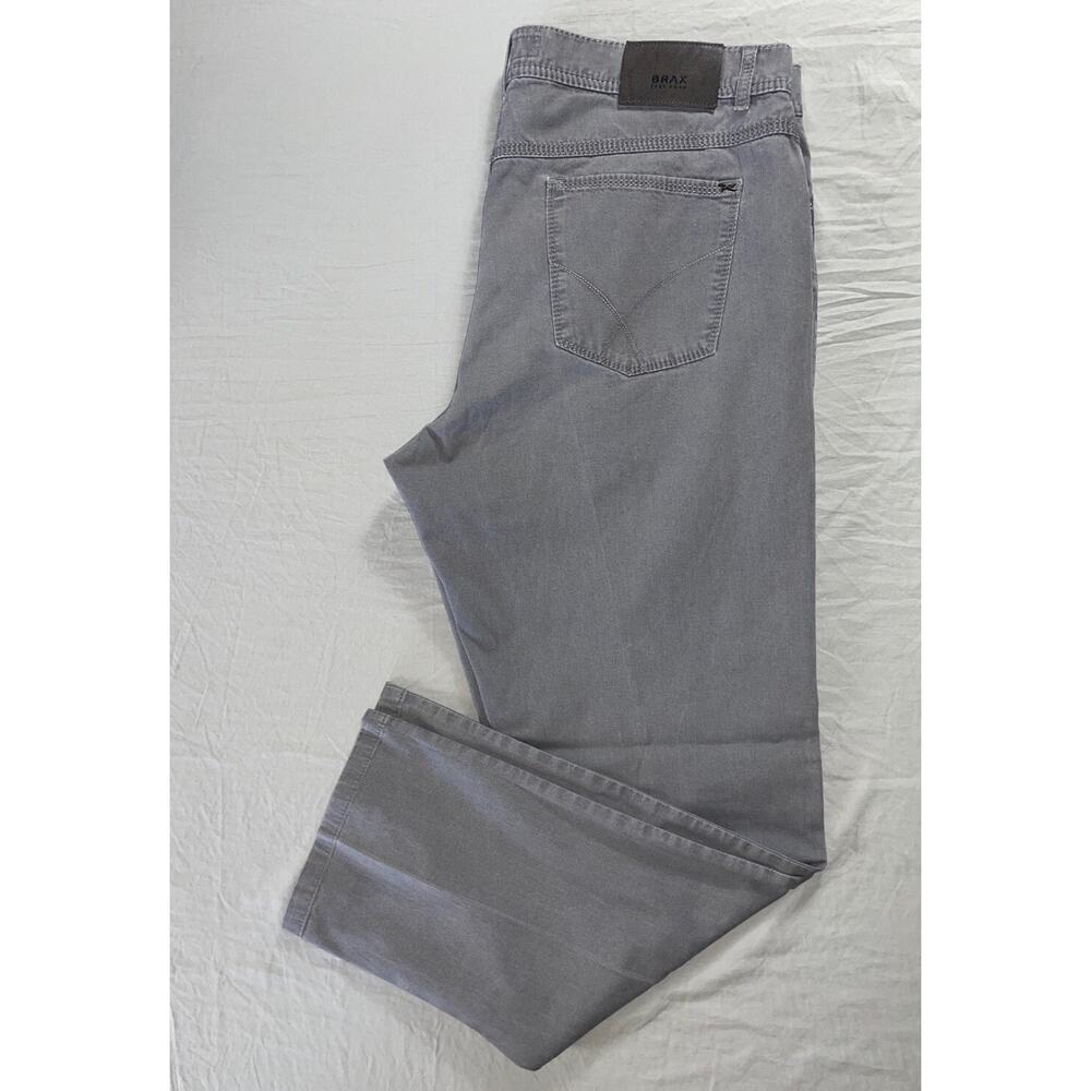 BRAX Cooper Regular Fit Lightweight Knit Jeans. Gray Birdseye, Men's 36X29.5.